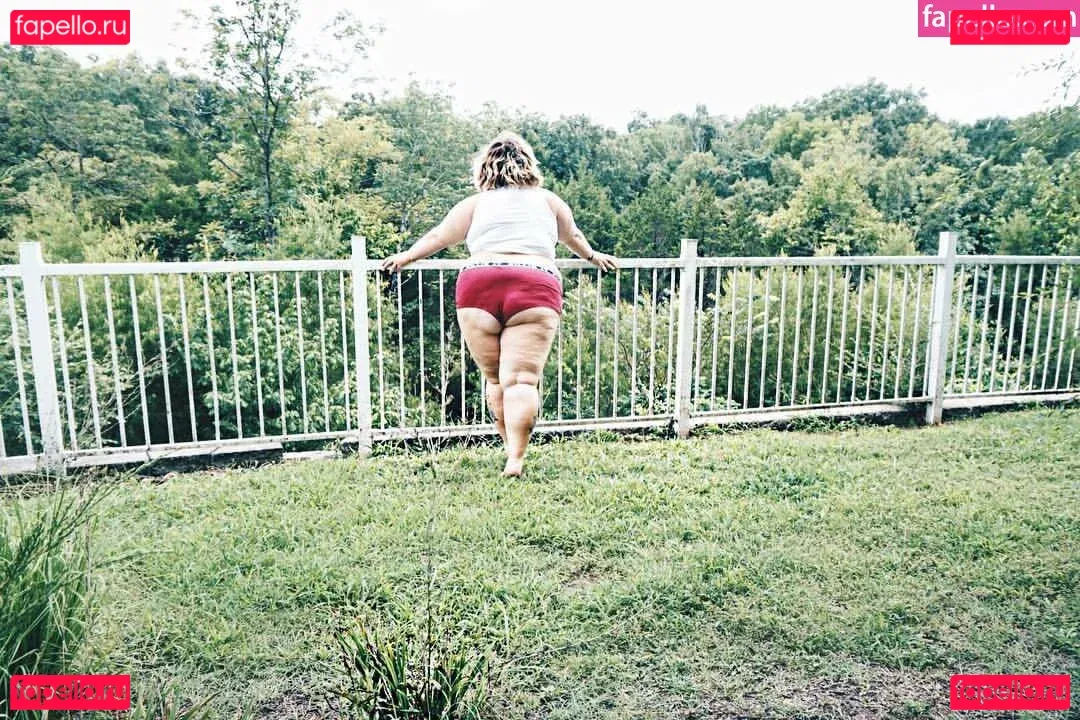 Corissa Enneking Onlyfans Photo Gallery 