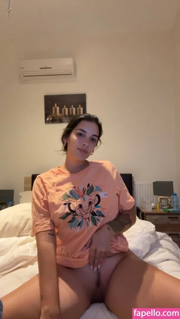 kyliestepsister Onlyfans Photo Gallery 