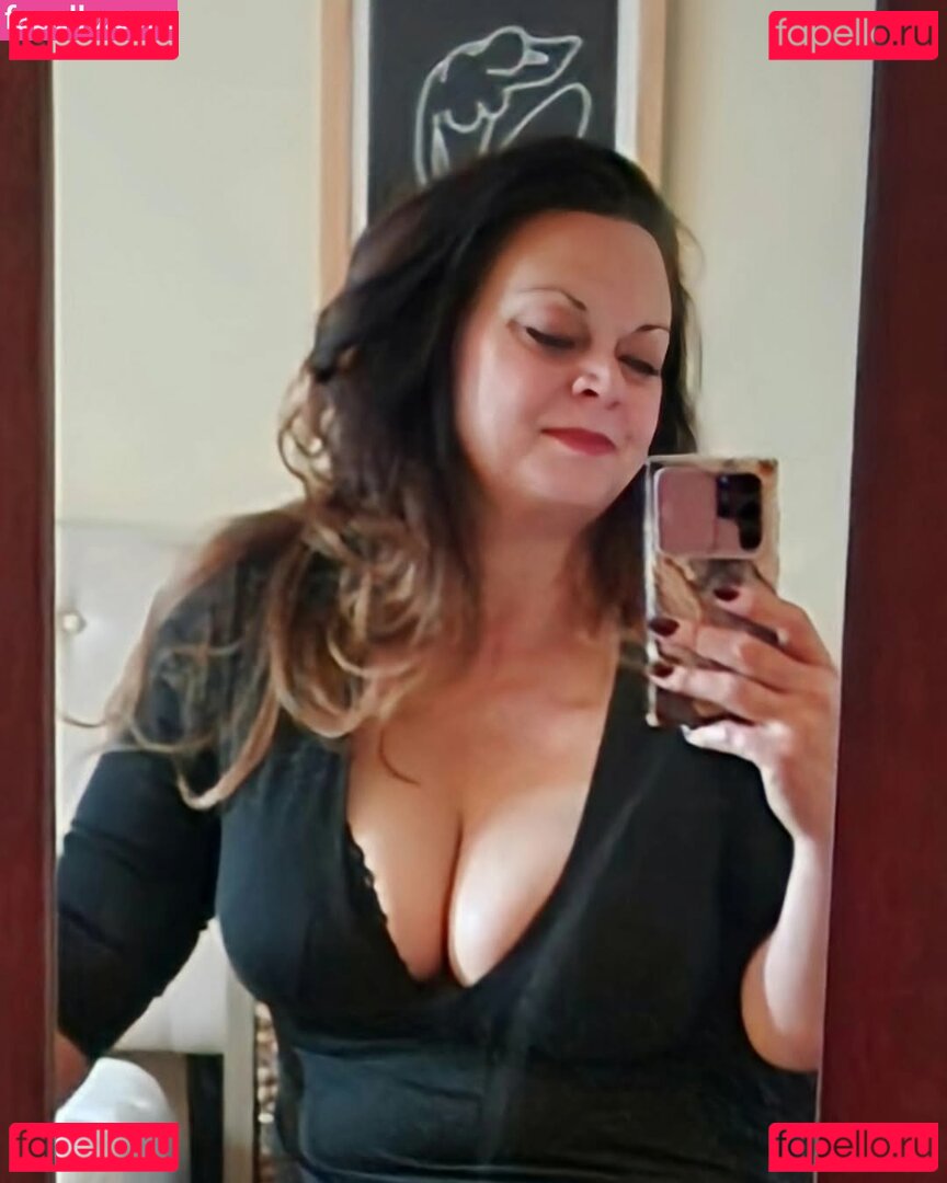 Diane Andrews Nude Onlyfans Photo 22