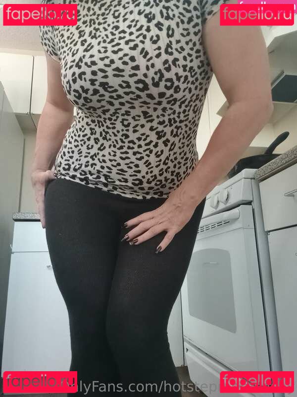 HotStepMomCasey Nude Onlyfans Photo 33