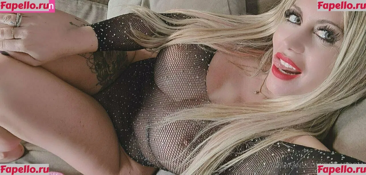 carlaboom Onlyfans Photo Gallery 