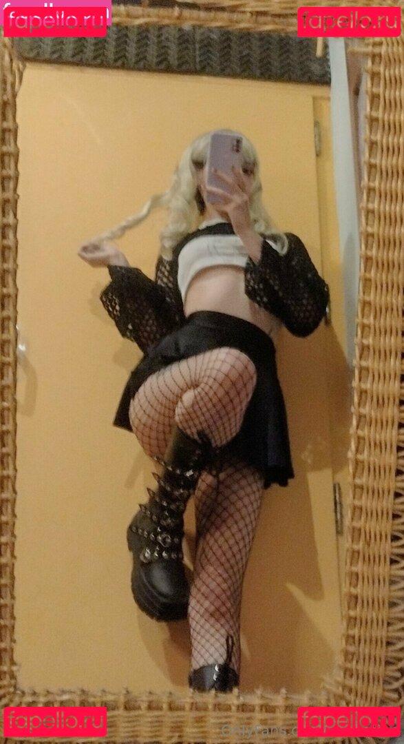 neekotine Nude Onlyfans Photo 17