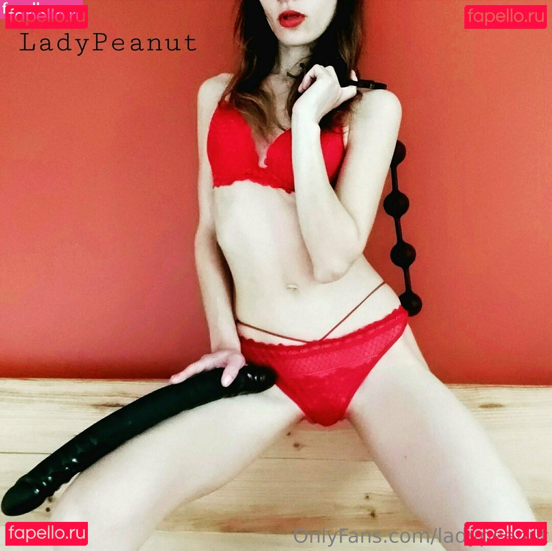 ladypeanut Nude Onlyfans Photo 43