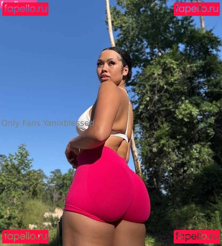 Yessyani Nude Onlyfans Photo 5
