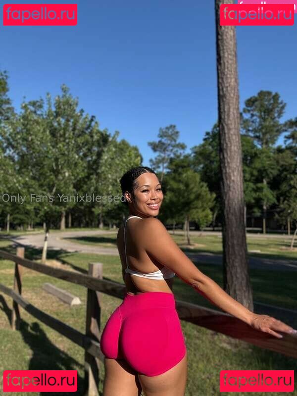 Yessyani Nude Onlyfans Photo 3