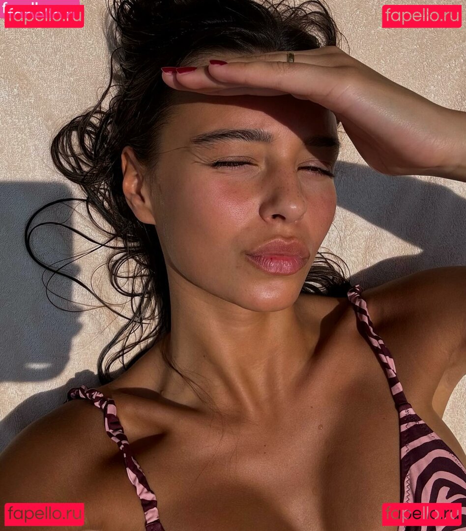Lucy Bramani Nude Onlyfans Photo 30