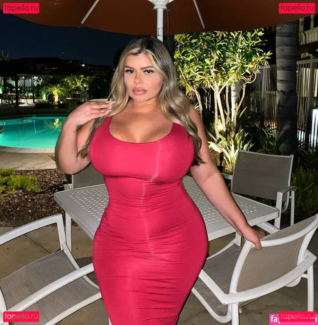 Michelle Mendez Onlyfans Photo Gallery 