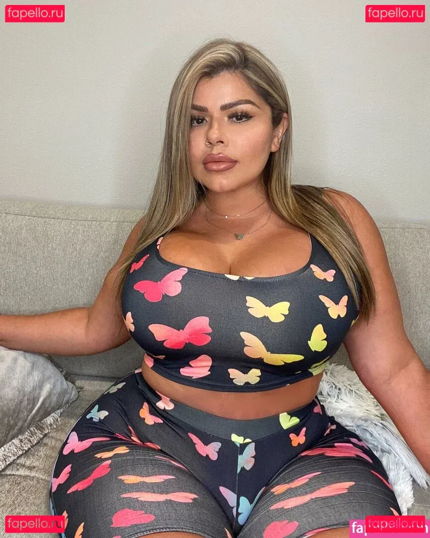 Michelle Mendez Onlyfans Photo Gallery 
