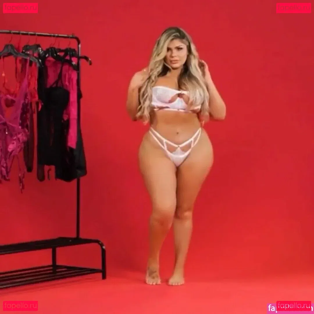 Michelle Mendez Onlyfans Photo Gallery 