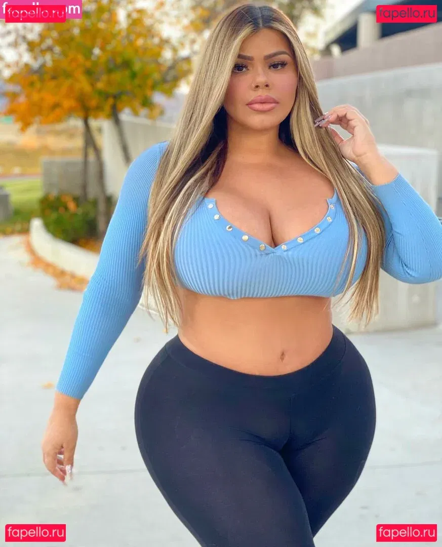 Michelle Mendez Onlyfans Photo Gallery 