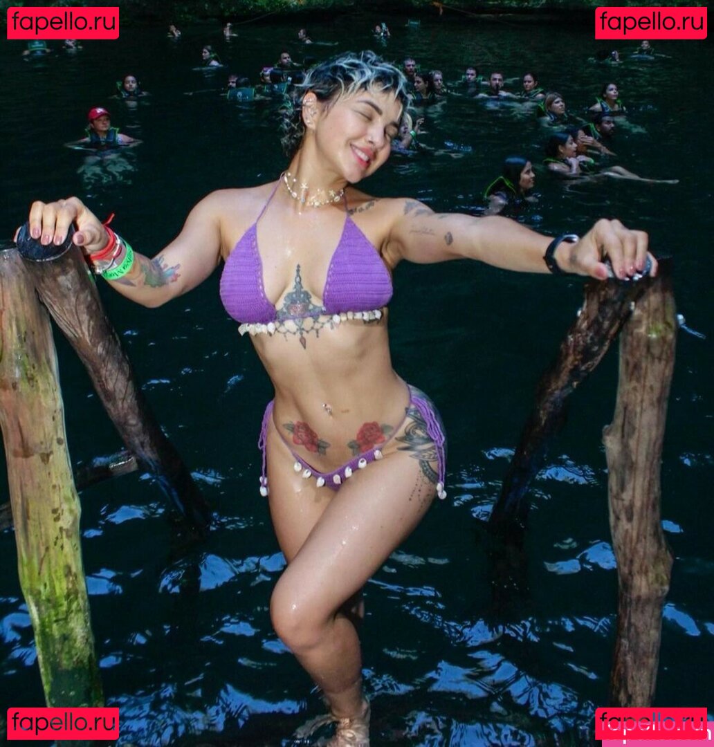 Paulina Usuga Nude Onlyfans Photo 6