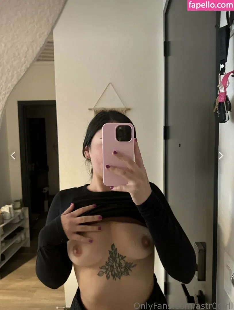 Astr0girll Onlyfans Photo Gallery 