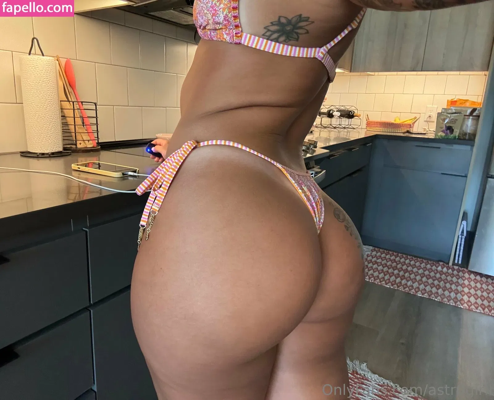Astr0girll Onlyfans Photo Gallery 