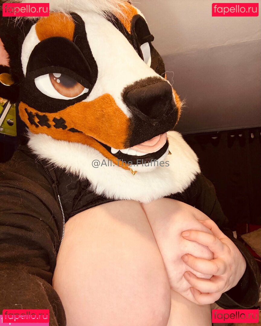 all.the.fluffies Nude Onlyfans Photo 4