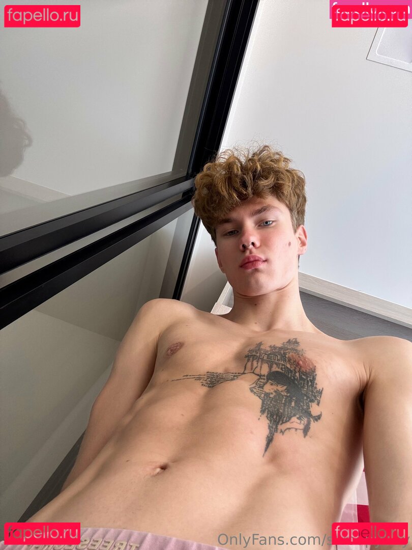 swoopyboy Nude Onlyfans Photo 21