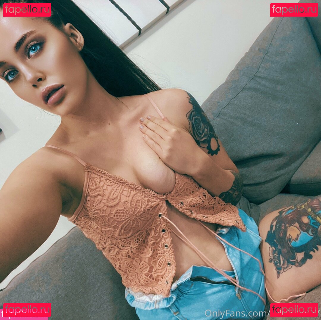 deavanclegg Nude Onlyfans Photo 49