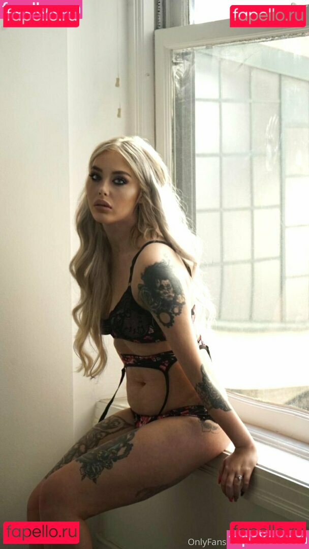 deavanclegg Nude Onlyfans Photo 15