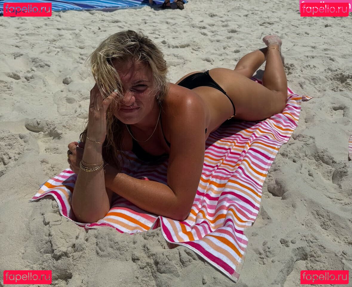 Kaylee Sticker Nude Onlyfans Photo 44