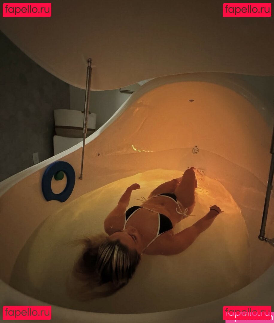 Kaylee Sticker Nude Onlyfans Photo 42
