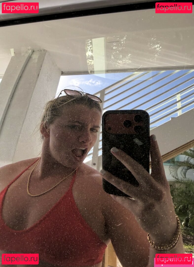 Kaylee Sticker Nude Onlyfans Photo 7