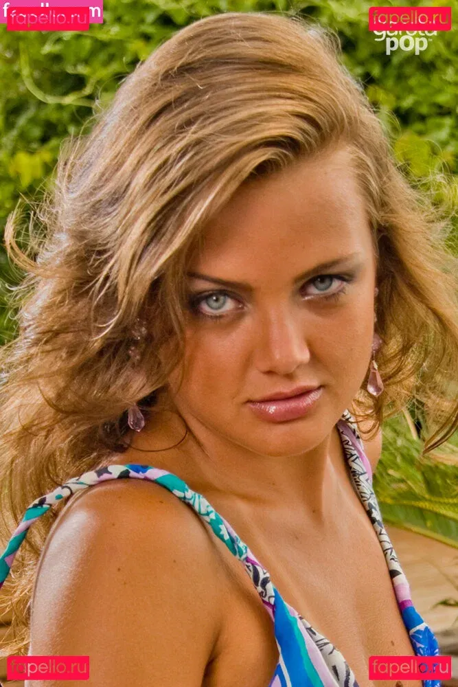 Caren Souza Onlyfans Photo Gallery 