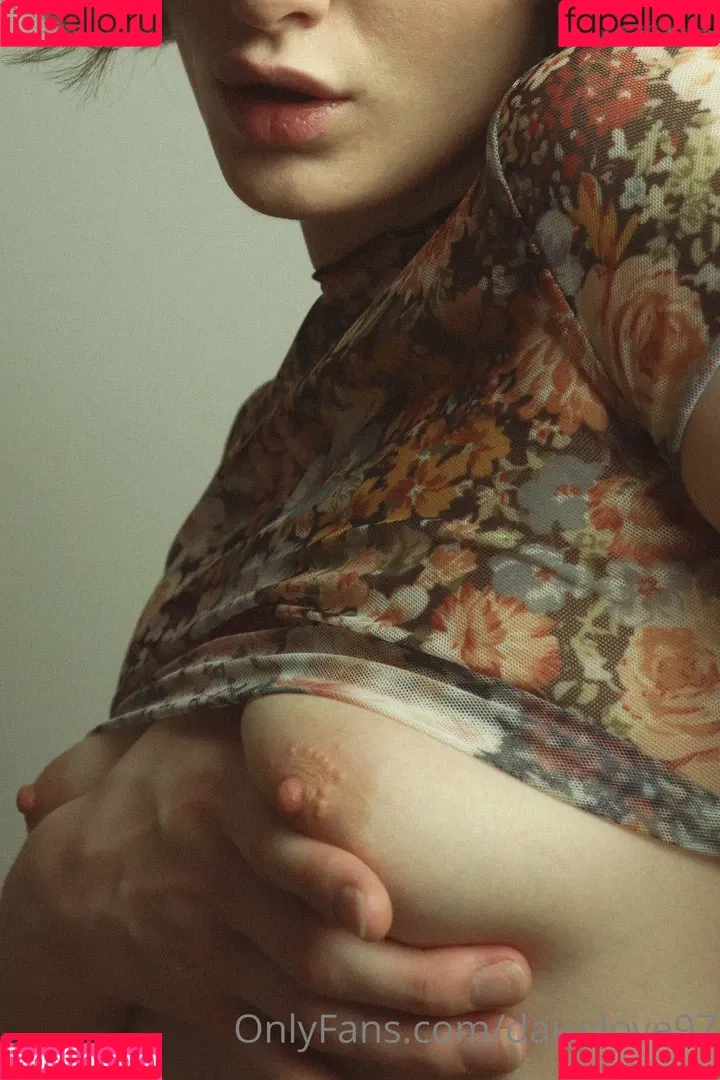Daisy Love Onlyfans Photo Gallery 