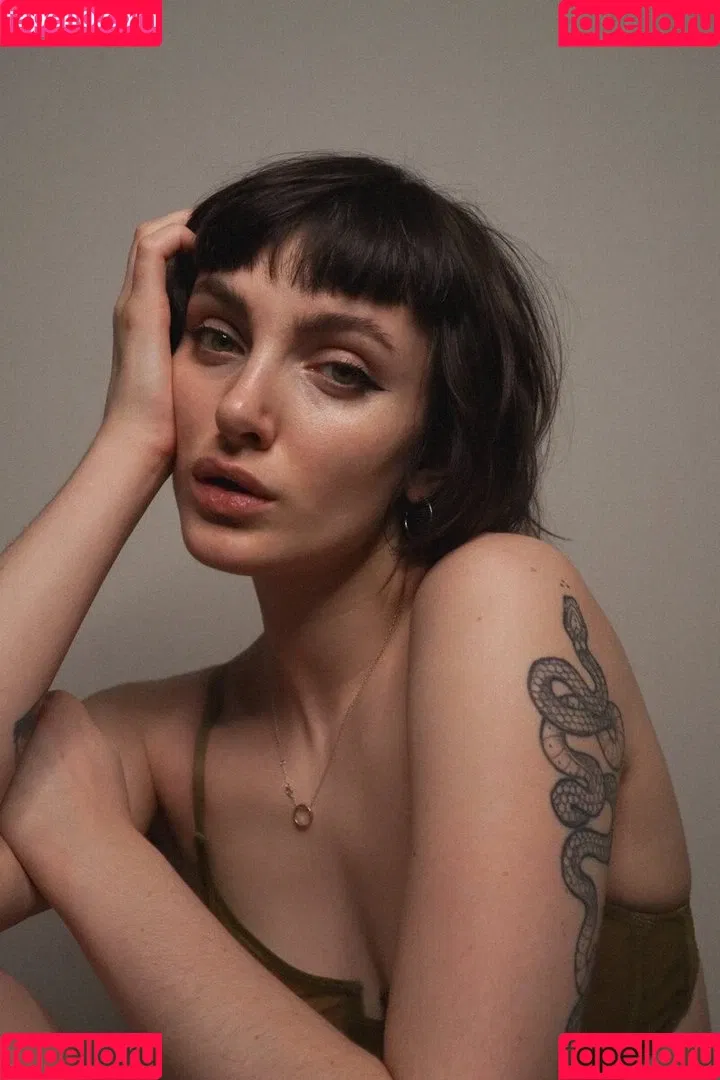 Daisy Love Onlyfans Photo Gallery 
