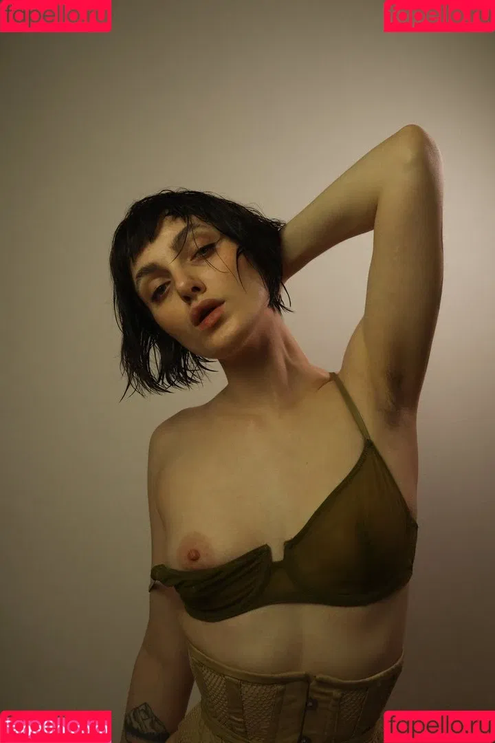 Daisy Love Onlyfans Photo Gallery 