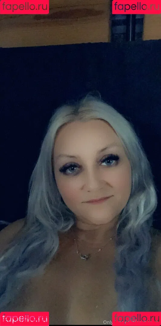 petitiepolly Onlyfans Photo Gallery 