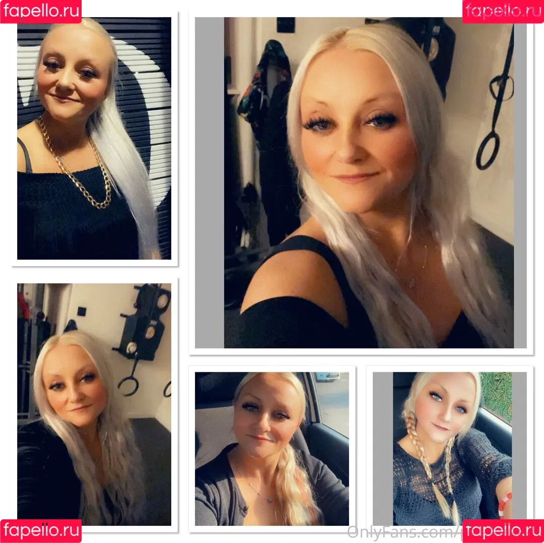 petitiepolly Onlyfans Photo Gallery 