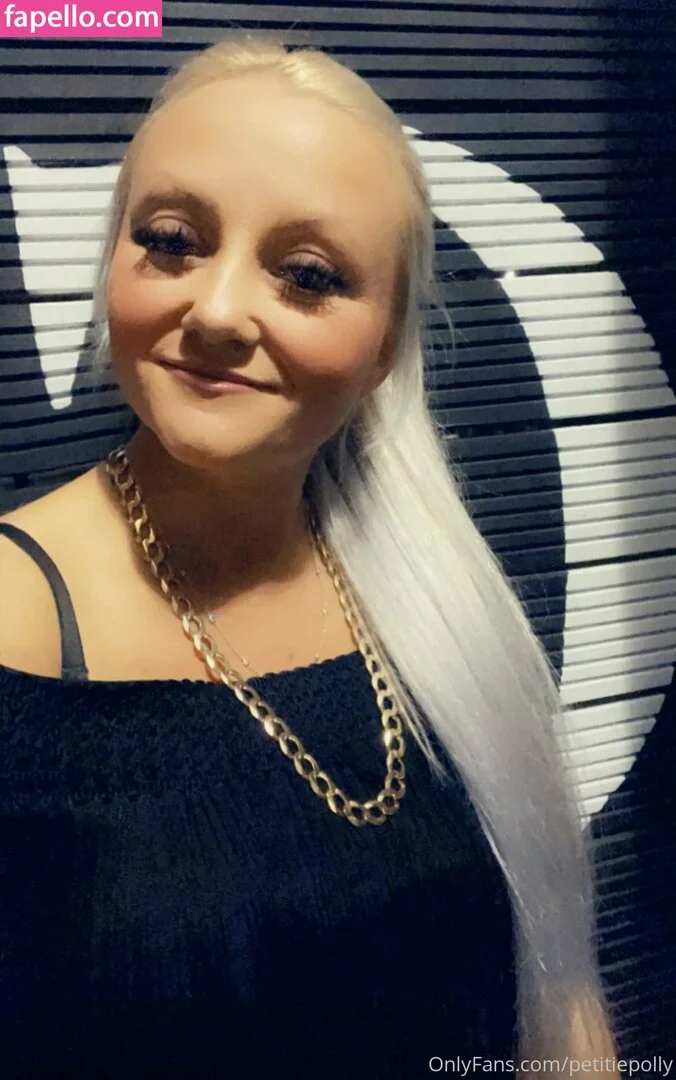 petitiepolly Onlyfans Photo Gallery 