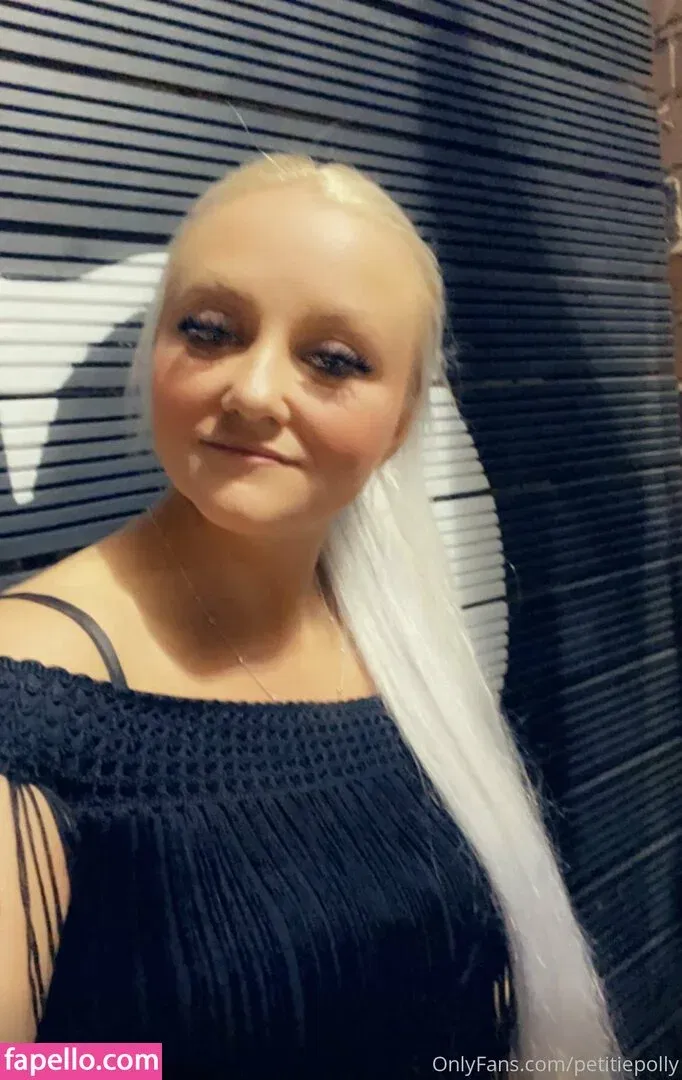 petitiepolly Onlyfans Photo Gallery 