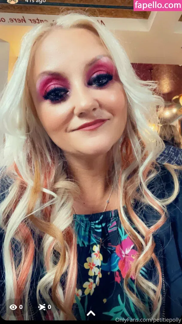 petitiepolly Onlyfans Photo Gallery 