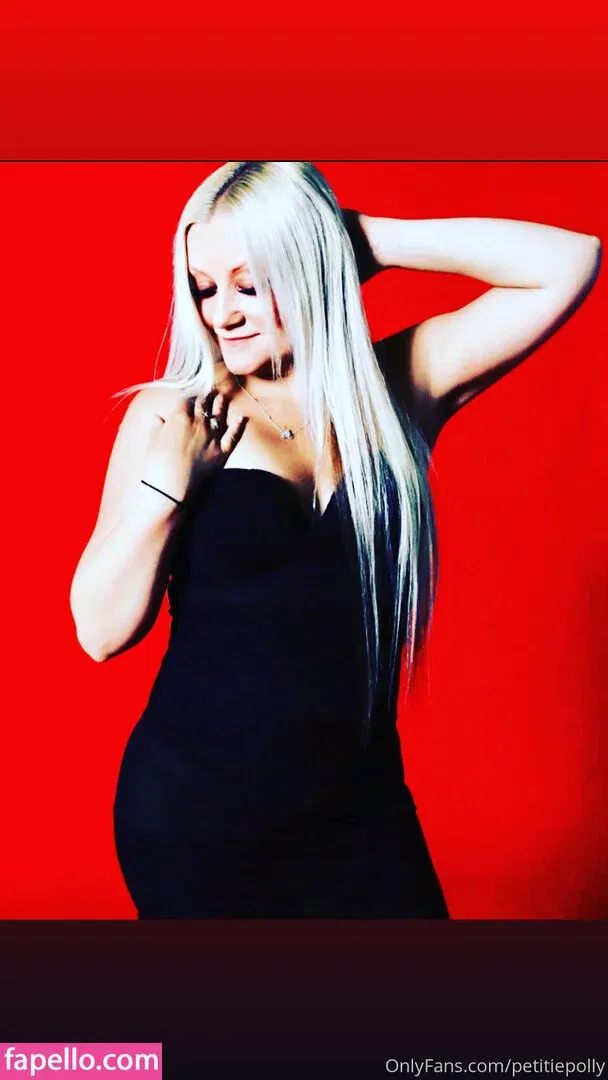 petitiepolly Onlyfans Photo Gallery 