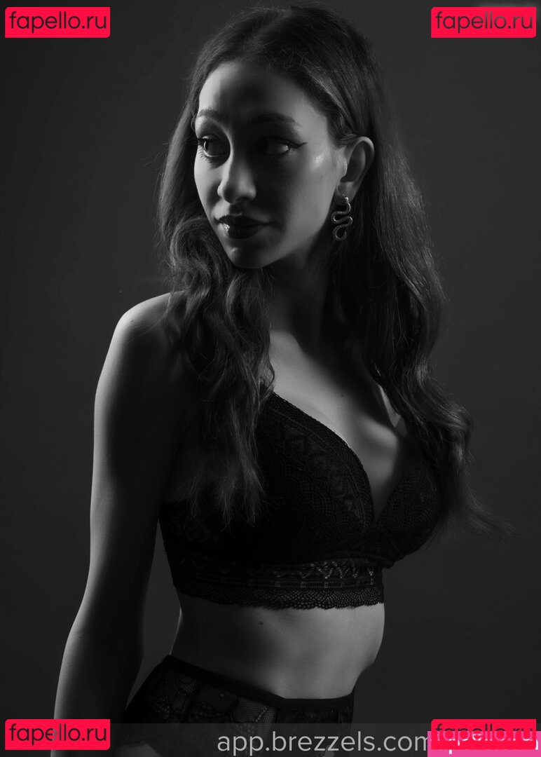 Amira Wirth Nude Onlyfans Photo 28