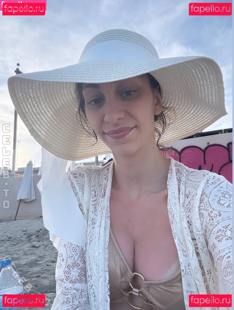 Amira Wirth Nude Onlyfans Photo 10