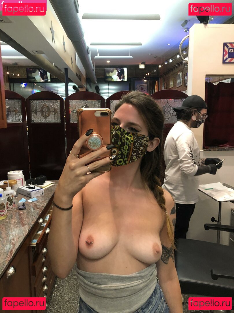 Sarah Ashley Nude Onlyfans Photo 6