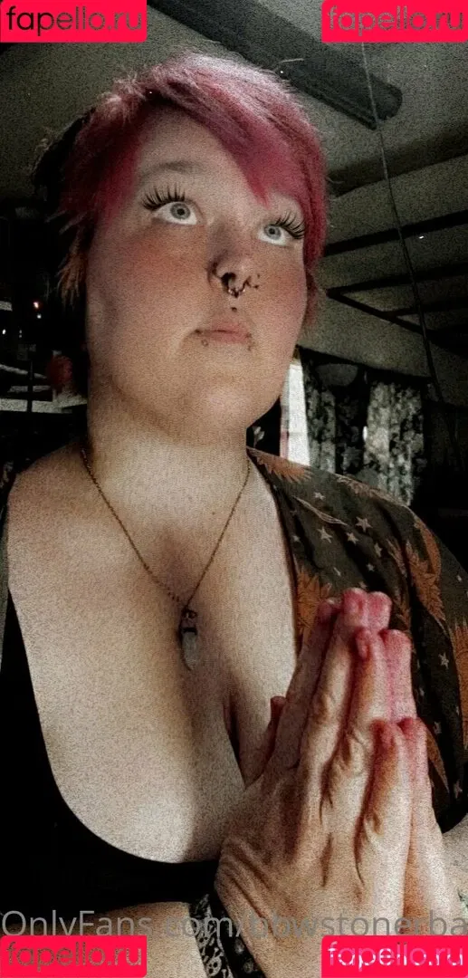 bbwstonerdoll Onlyfans Photo Gallery 