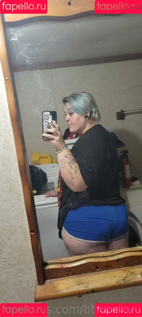 bbwstonerdoll Onlyfans Photo Gallery 