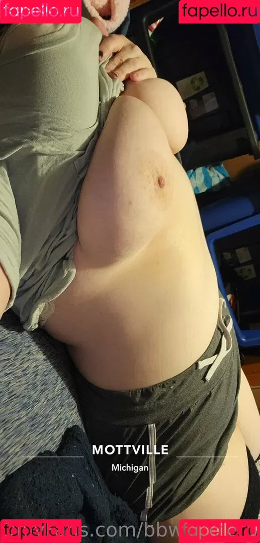 bbwstonerdoll Onlyfans Photo Gallery 