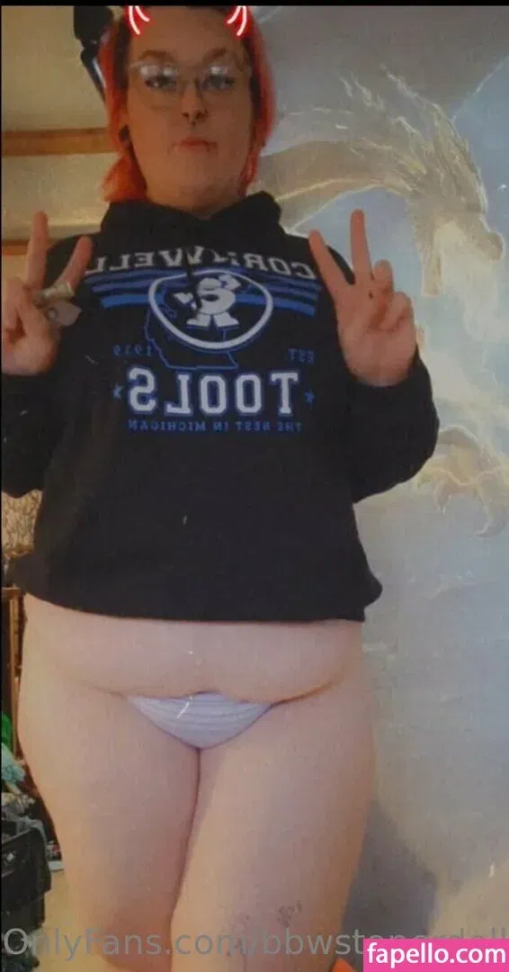 bbwstonerdoll Onlyfans Photo Gallery 