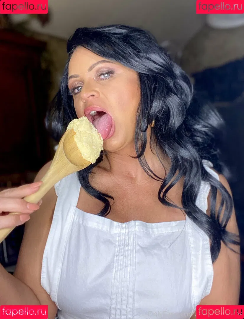 sienarosefree Onlyfans Photo Gallery 