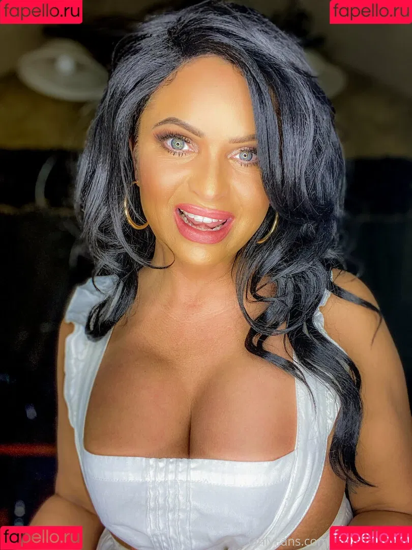 sienarosefree Onlyfans Photo Gallery 