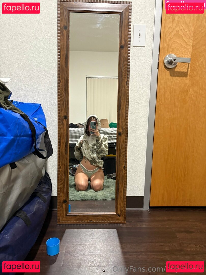 mileycollege Nude Onlyfans Photo 50