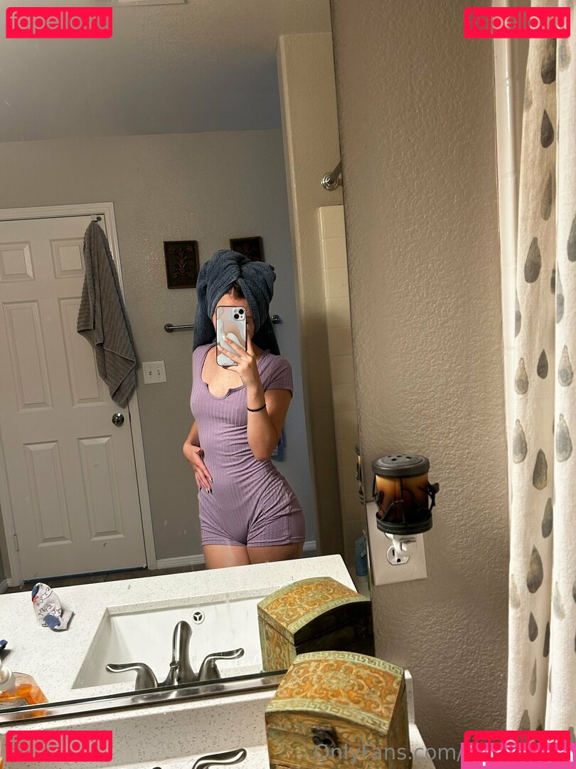 mileycollege Nude Onlyfans Photo 49
