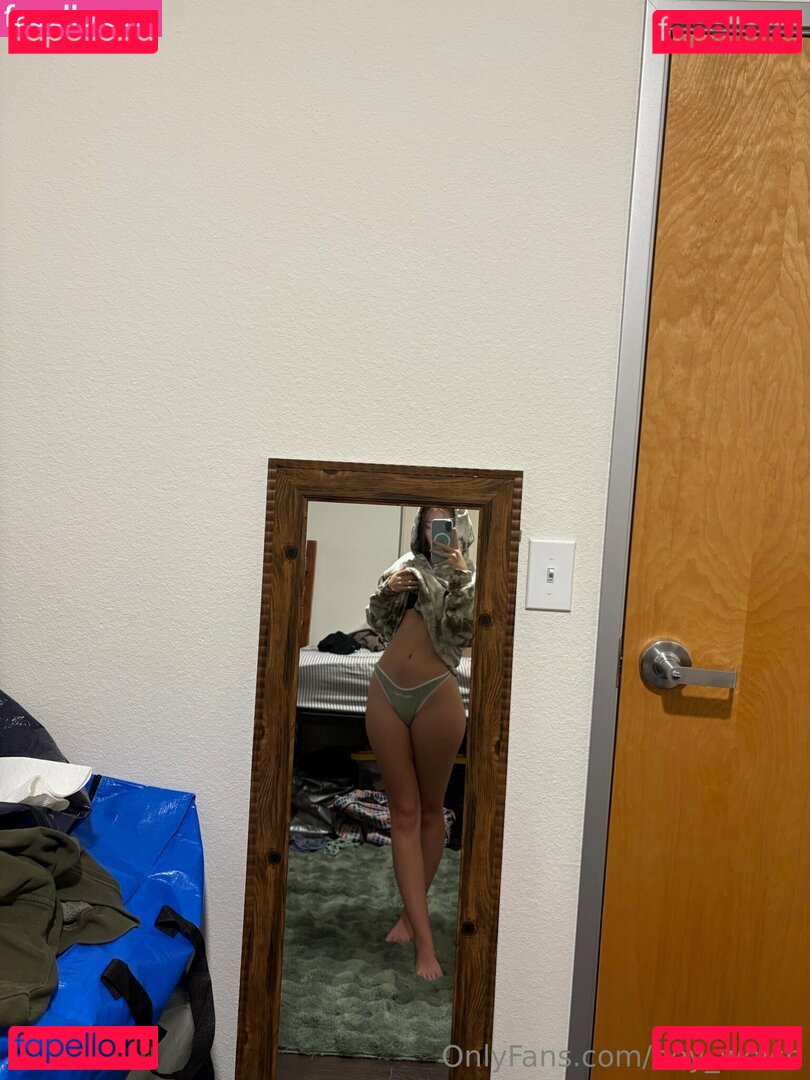 mileycollege Nude Onlyfans Photo 39