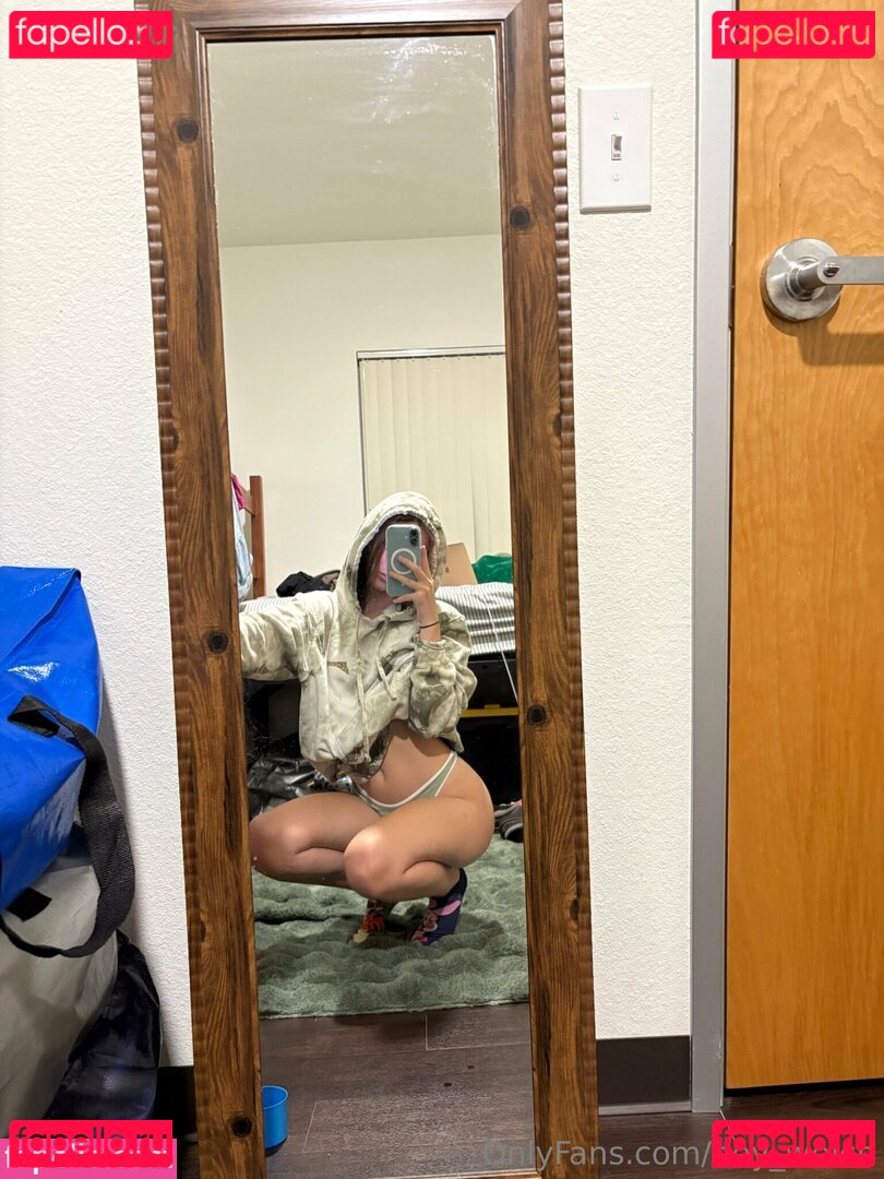 mileycollege Nude Onlyfans Photo 20