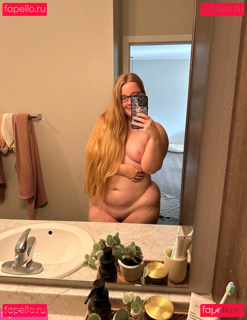 Sarah Hemmelman Nude Onlyfans Photo 36