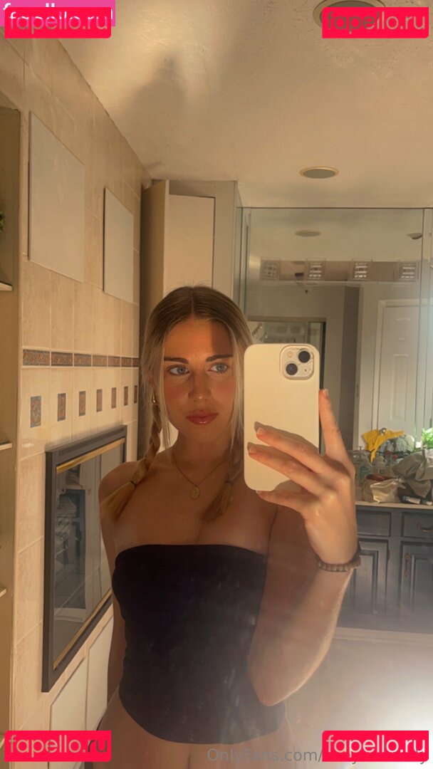 zoeykennedy Nude Onlyfans Photo 32