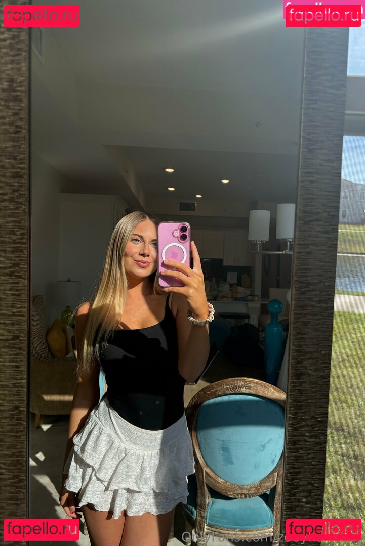 zoeykennedy Nude Onlyfans Photo 28